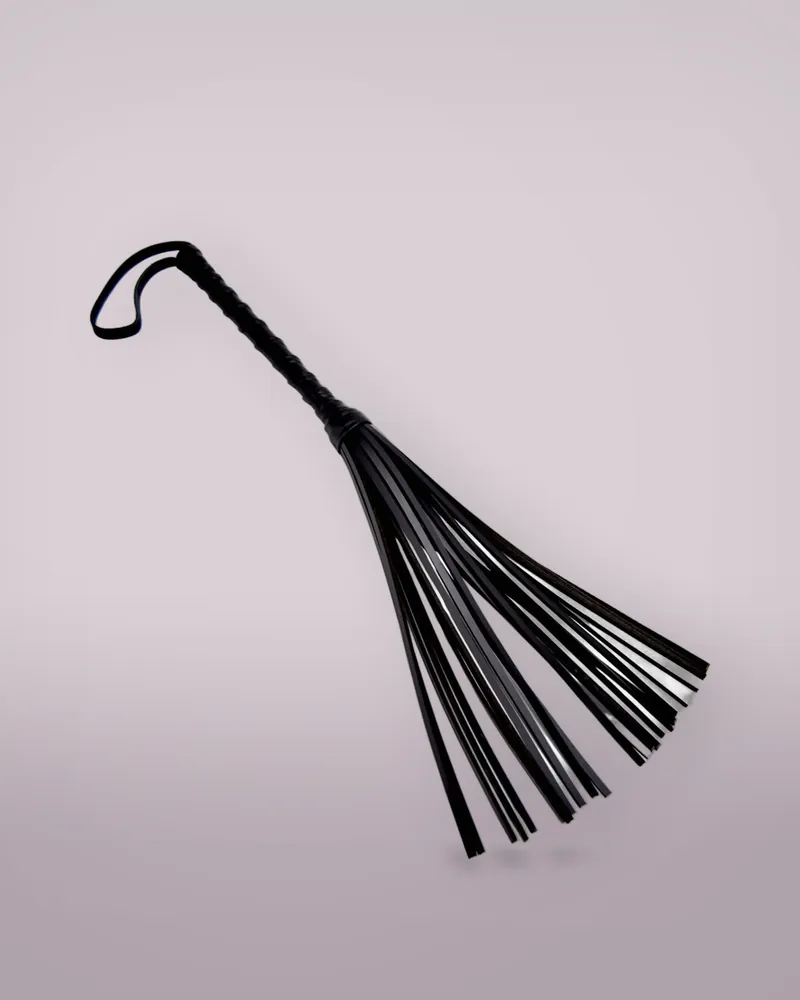 BOUND Leather Flogger