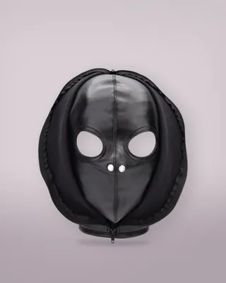 Bound to Please Open Eyed Hood, view 1