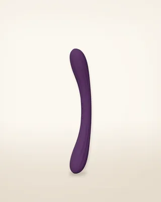 LELO Boomerang Dual Ended Vibrator Purple, view 2