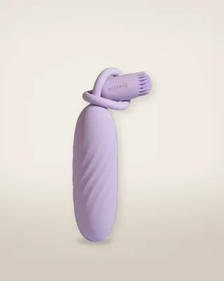 Svakom Plume Flexible Brush Tail Bullet Vibrator, view 4
